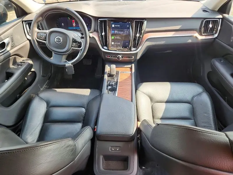 2024 VOLVO S60 PLUS  
