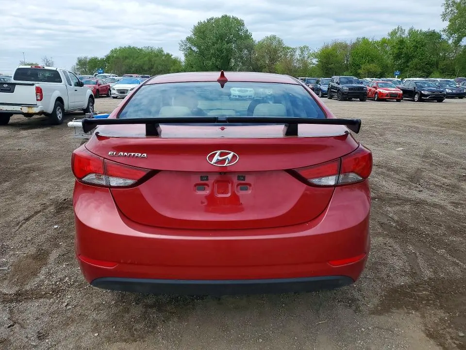 2014 HYUNDAI ELANTRA SE  