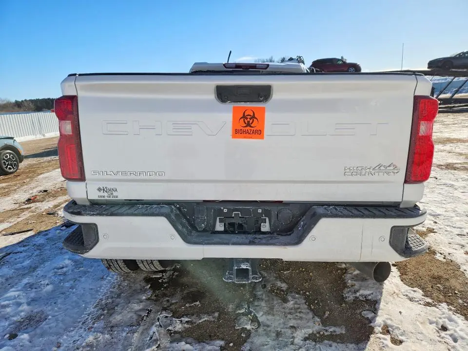 2025 CHEVROLET SILVERADO K3500 HIGH COUNTRY  
