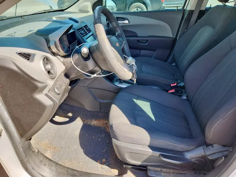 2015 CHEVROLET SONIC LT  