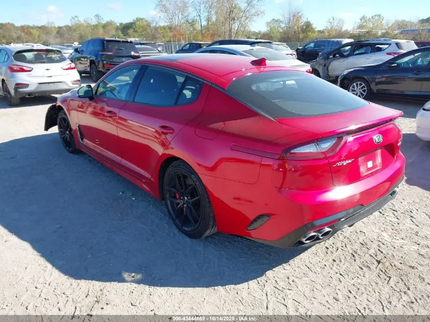 2018 KIA STINGER GT2