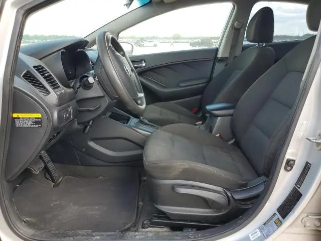 2016 KIA FORTE LX  