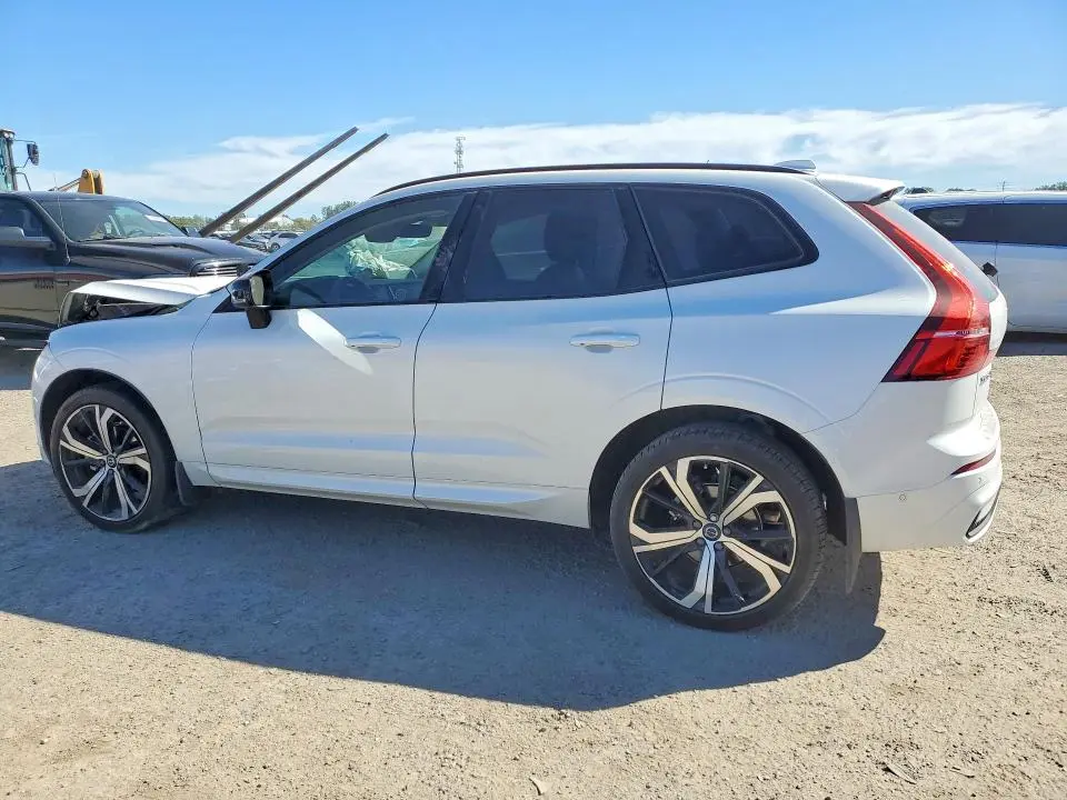 2025 VOLVO XC60 ULTRA  