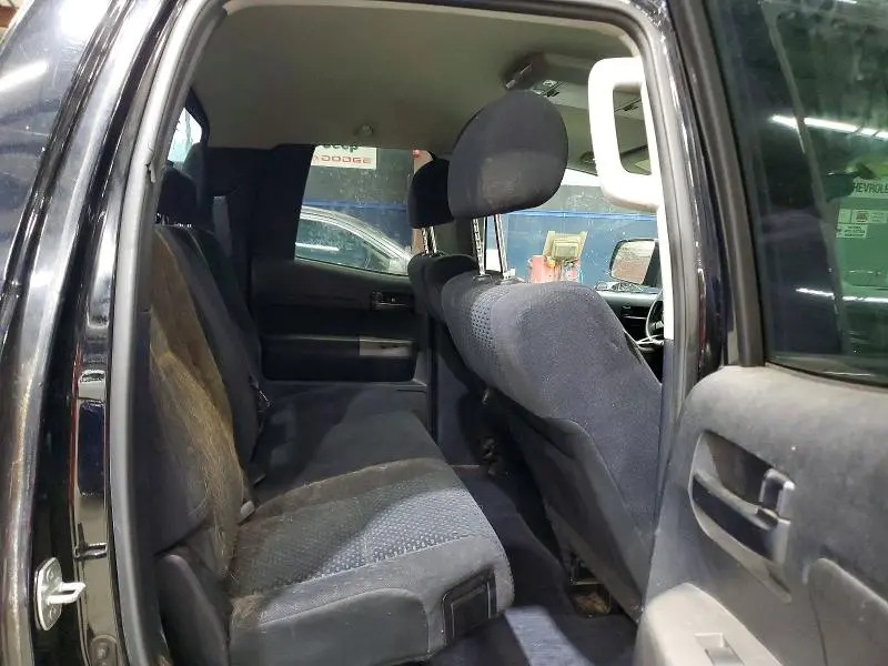 2011 TOYOTA TUNDRA DOUBLE CAB SR5  