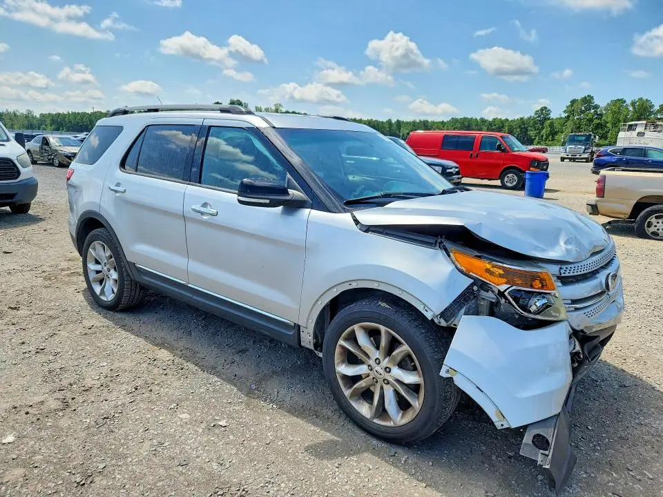2014 FORD EXPLORER XLT  