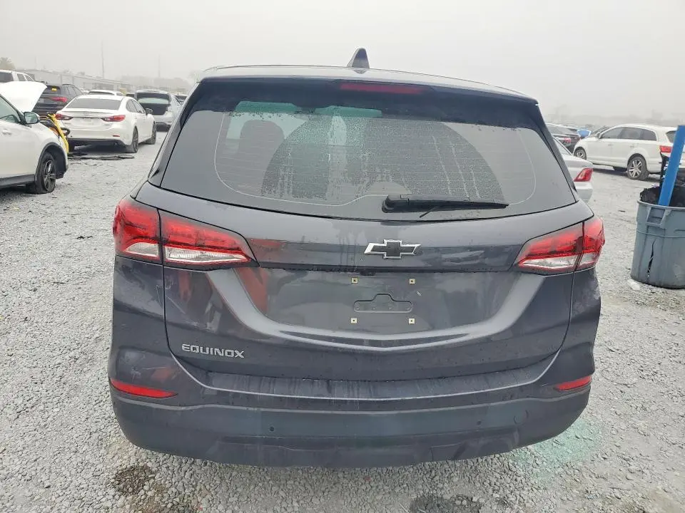 2022 CHEVROLET EQUINOX LS  