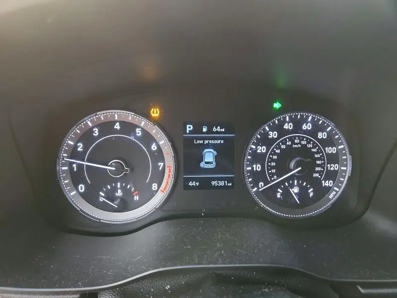 2021 HYUNDAI VENUE SE  