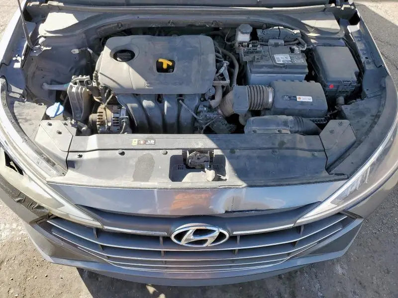2019 HYUNDAI ELANTRA SEL  