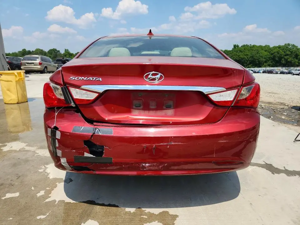 2013 HYUNDAI SONATA GLS  