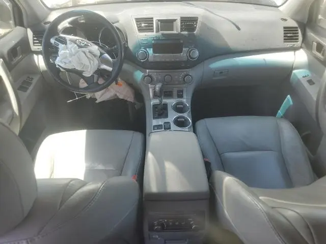 2012 TOYOTA HIGHLANDER BASE  