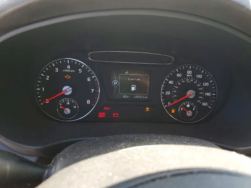 2016 KIA SORENTO LX  
