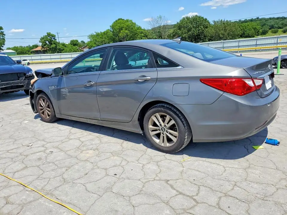 2013 HYUNDAI SONATA GLS  