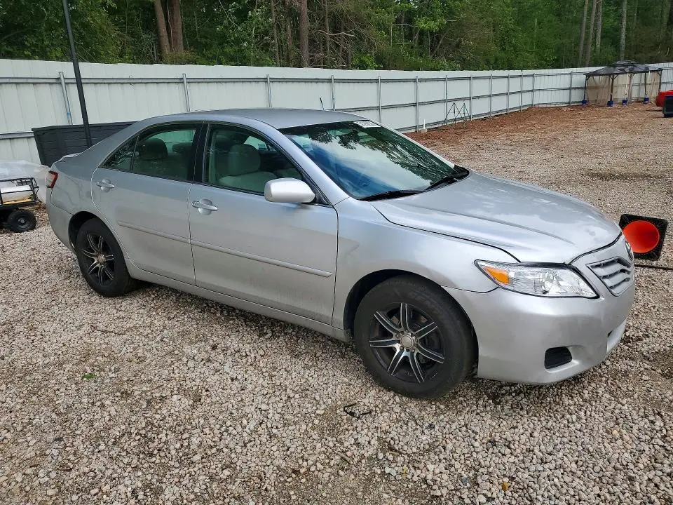 2011 TOYOTA CAMRY BASE  