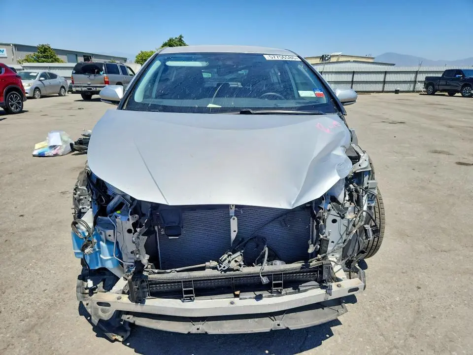 2020 TOYOTA PRIUS XLE AWD-E  