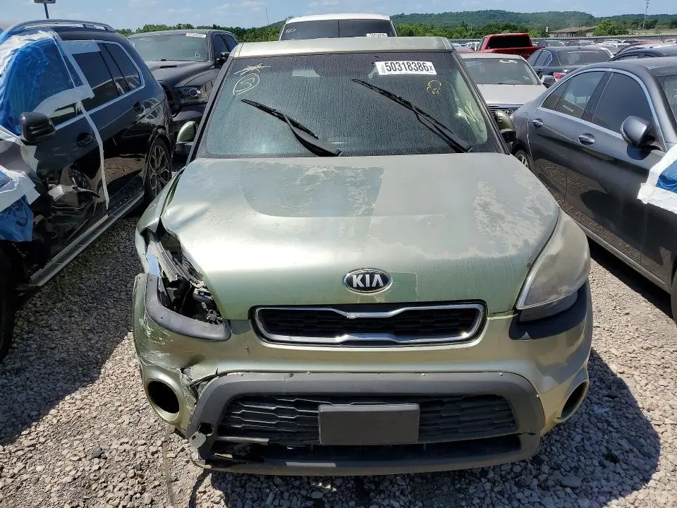 2013 KIA SOUL +  