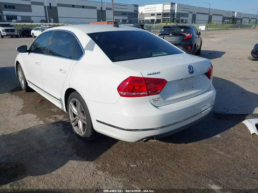 2012 VOLKSWAGEN PASSAT 3.6L V6 SEL PREMIUM