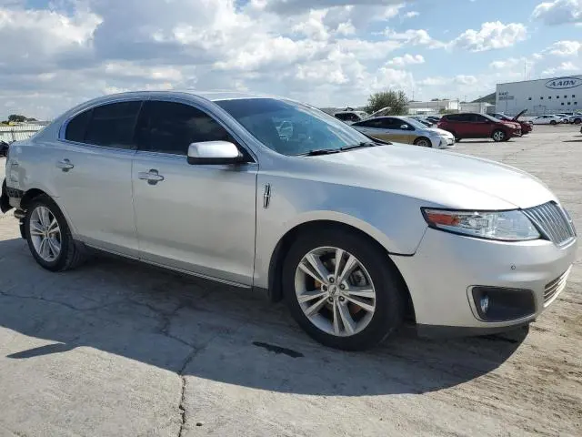 2010 LINCOLN MKS   