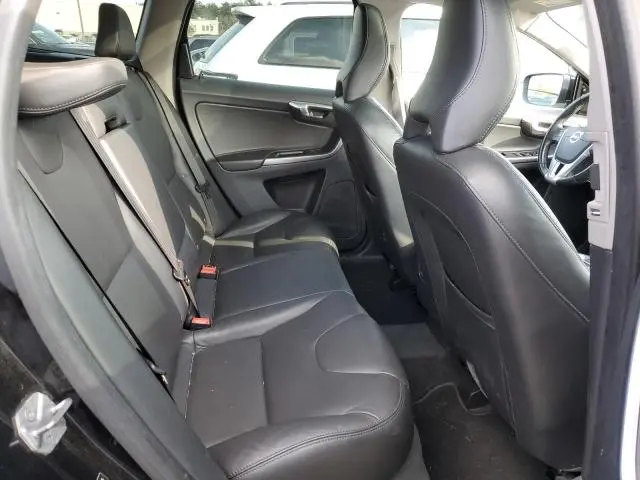 2016 VOLVO XC60 T5 PREMIER