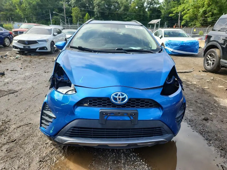 2018 TOYOTA PRIUS C THREE  