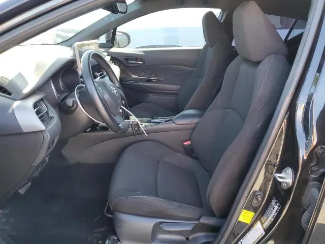 2019 TOYOTA C-HR XLE  