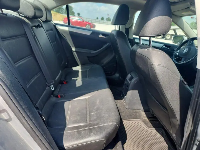 2014 VOLKSWAGEN JETTA SE  