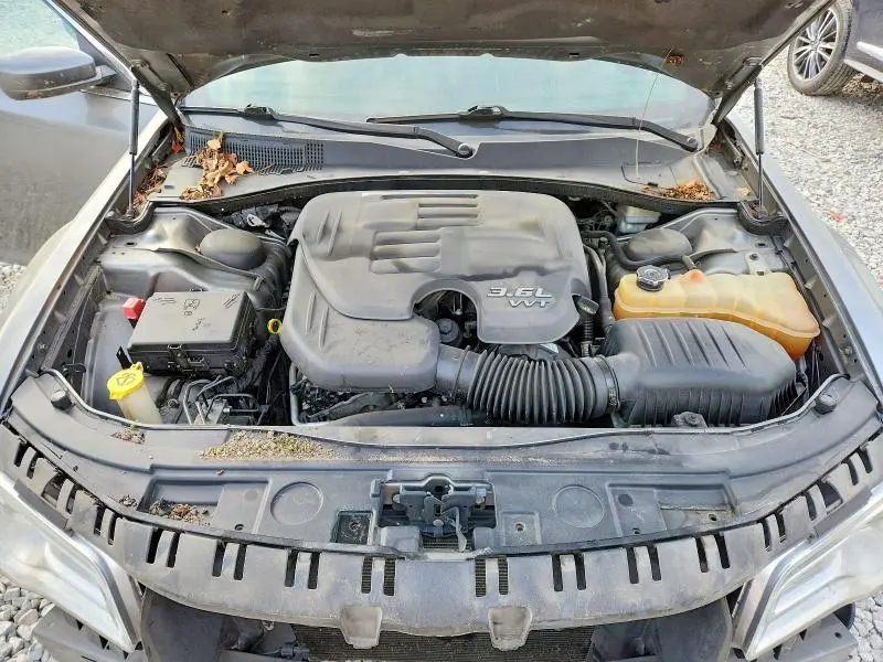 2012 CHRYSLER 300   