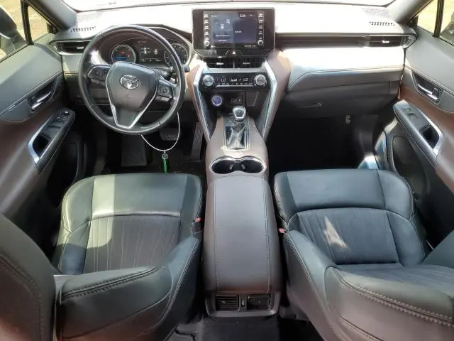 2021 TOYOTA VENZA LE  