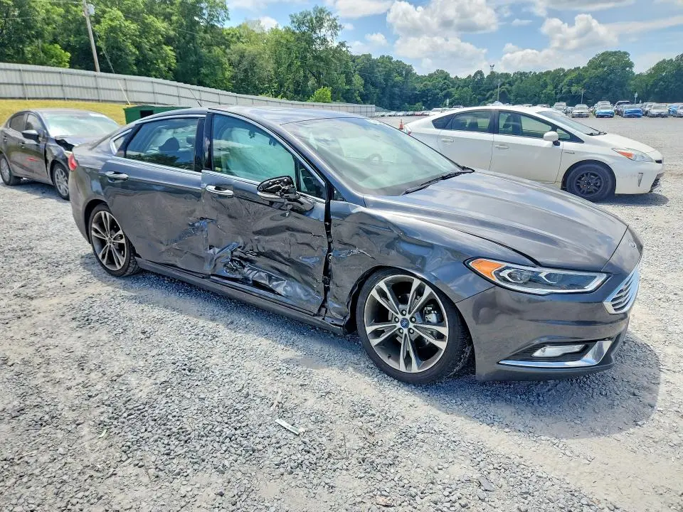 2017 FORD FUSION TITANIUM  