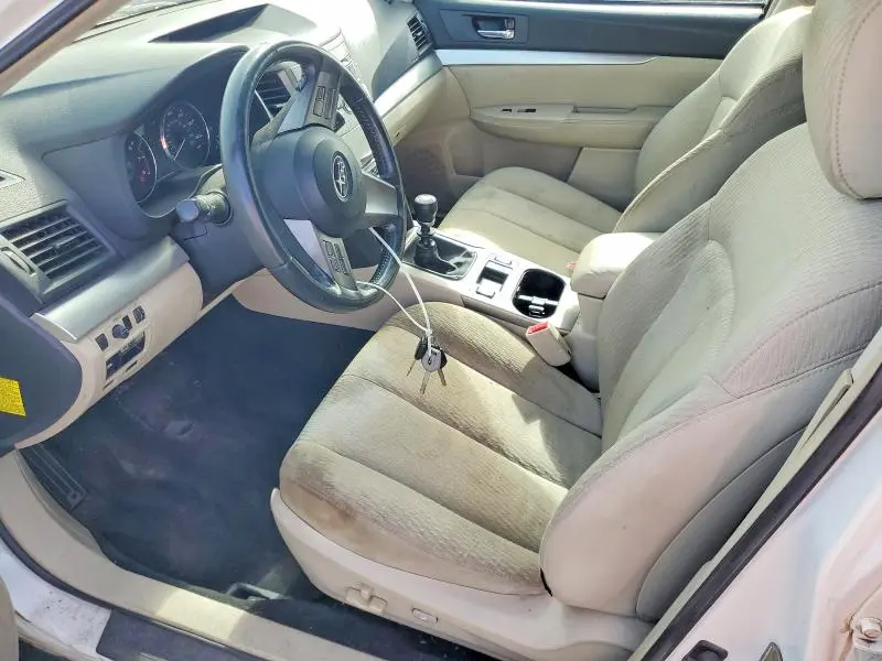 2011 SUBARU OUTBACK 2.5I PREMIUM  