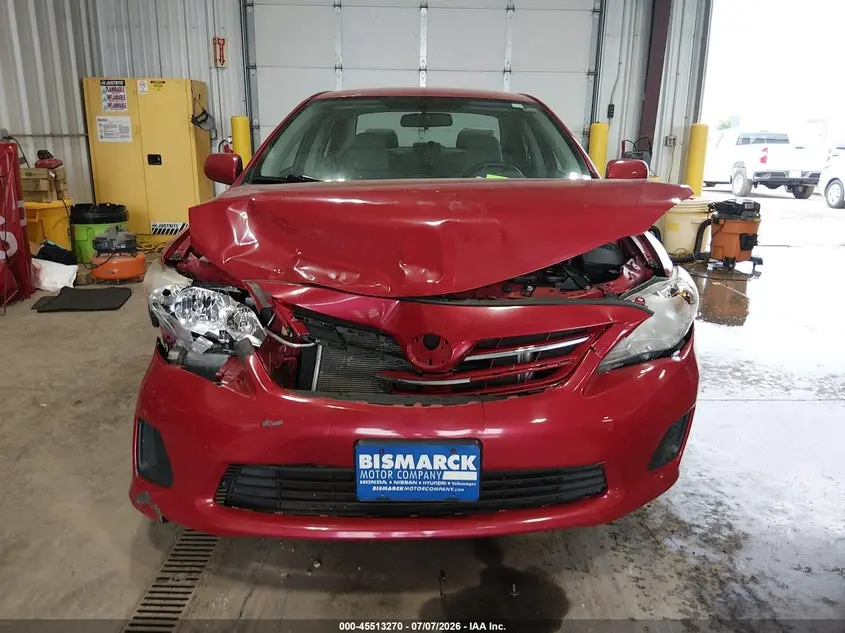 2013 TOYOTA COROLLA LE