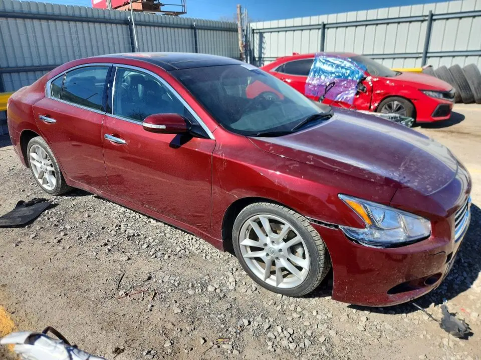 2010 NISSAN MAXIMA 3.5 S  