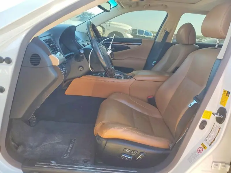 2013 LEXUS LS 460 L  