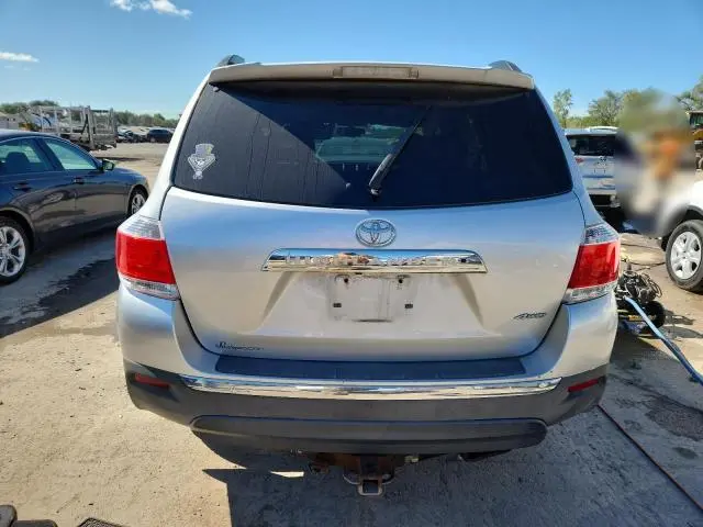 2011 TOYOTA HIGHLANDER LIMITED  