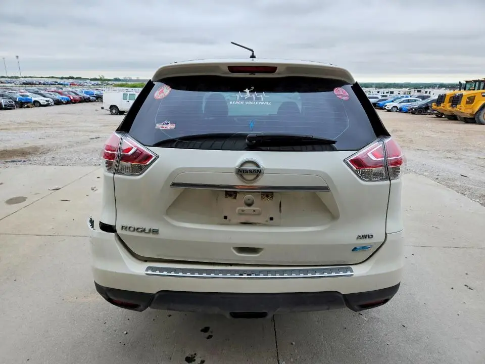 2014 NISSAN ROGUE S  