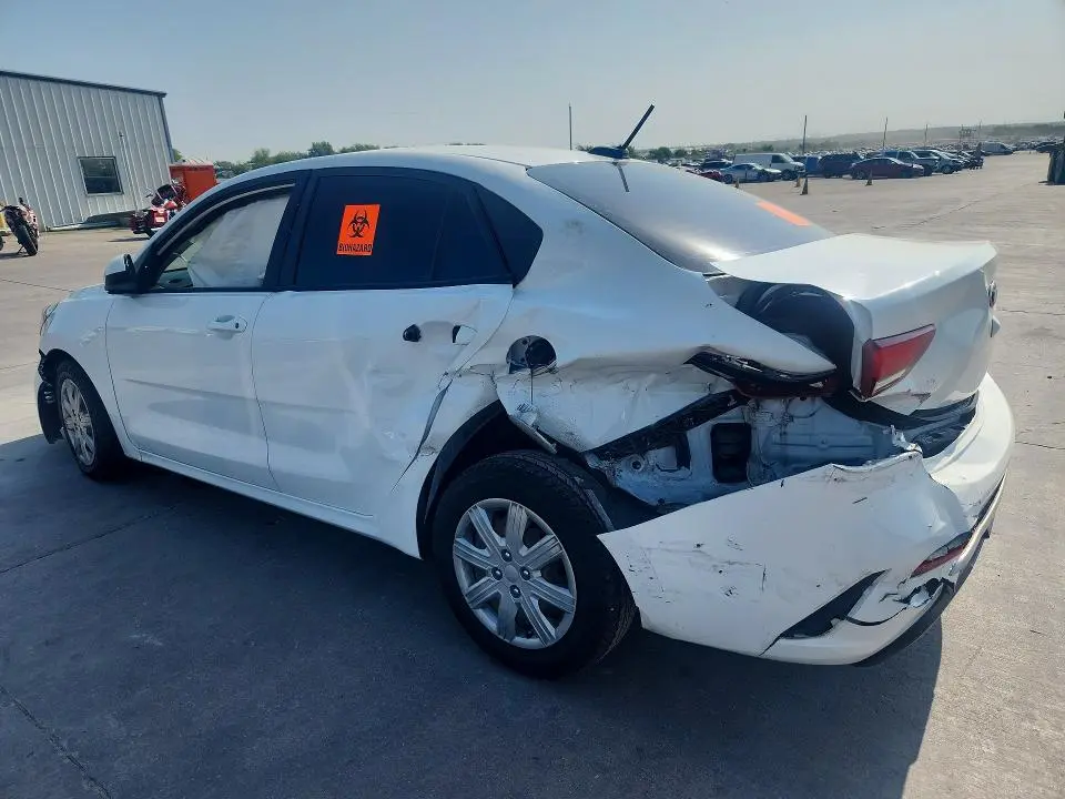 2021 KIA RIO LX  