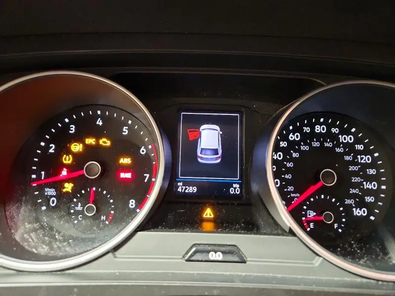2021 VOLKSWAGEN TIGUAN S  