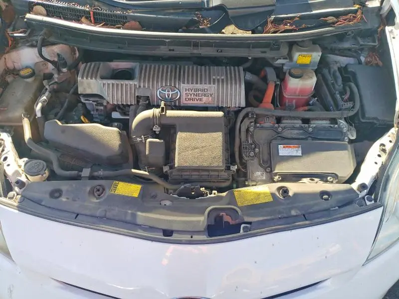 2013 TOYOTA PRIUS ONE  