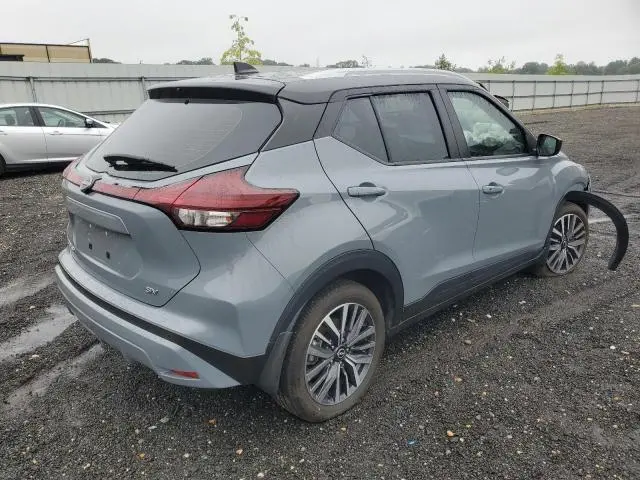 2024 NISSAN KICKS SV  