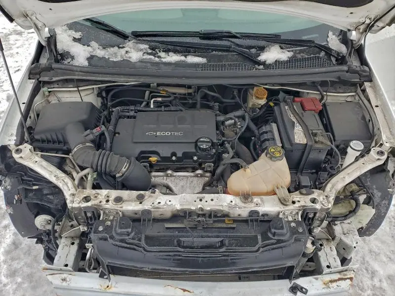 2016 CHEVROLET SONIC LT  