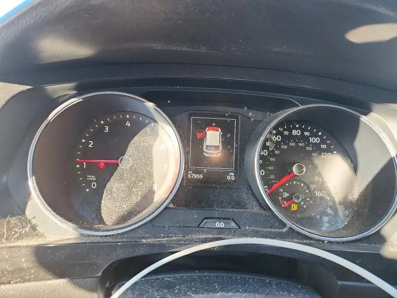 2018 VOLKSWAGEN TIGUAN SE  