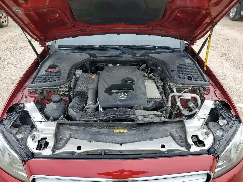 2019 MERCEDES-BENZ E 300  