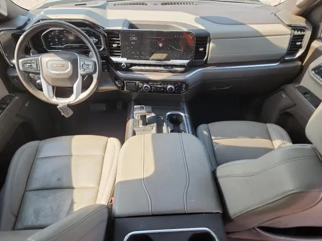 2025 GMC SIERRA K1500 SLT  