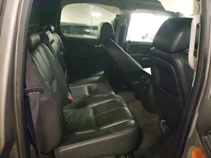 2012 CHEVROLET AVALANCHE LT  