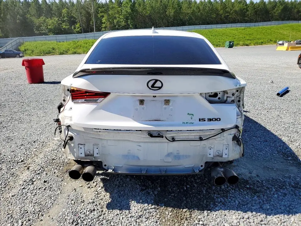 2017 LEXUS IS 300  