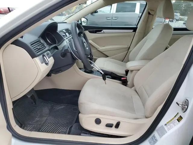 2018 VOLKSWAGEN PASSAT S  