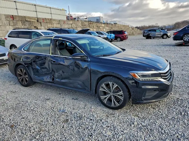 2021 VOLKSWAGEN PASSAT SE  