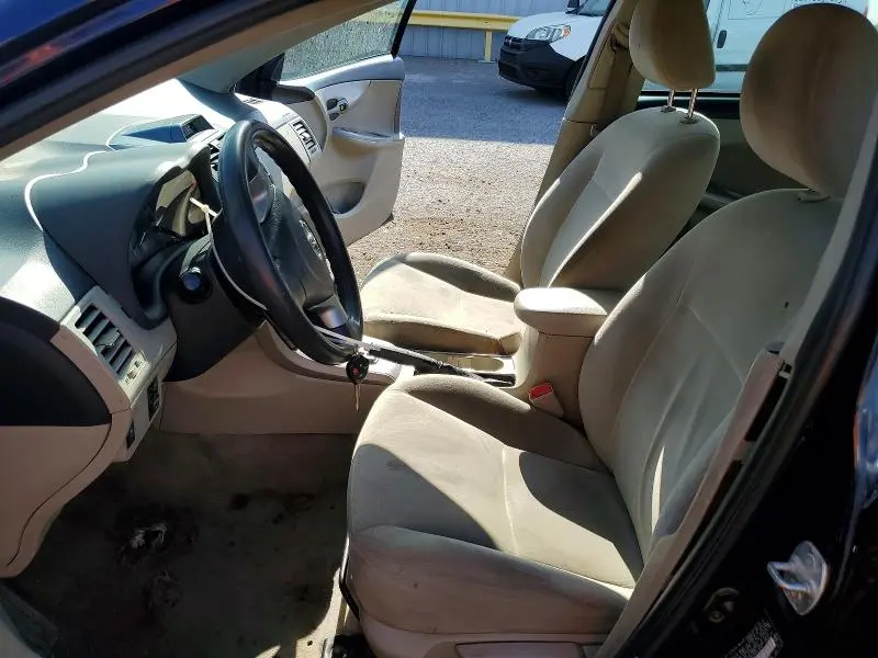 2012 TOYOTA COROLLA LE  