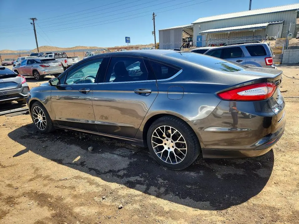 2016 FORD FUSION SE  