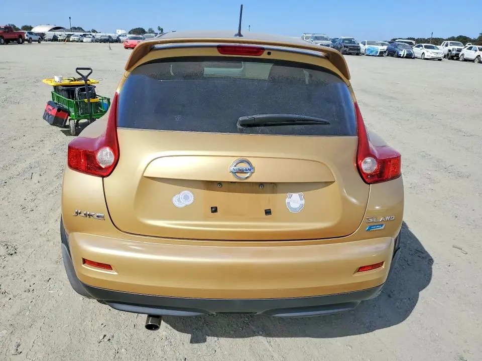2013 NISSAN JUKE S  