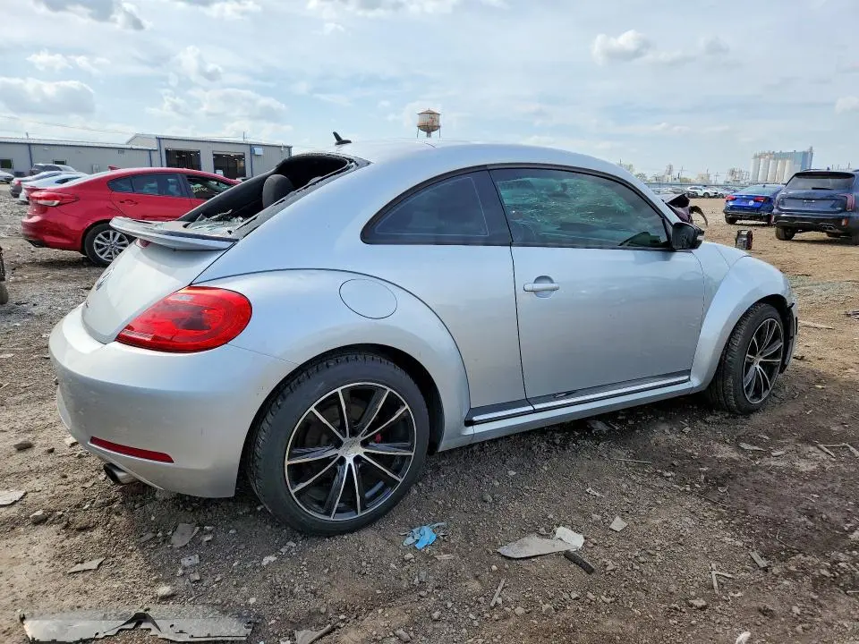 2012 VOLKSWAGEN BEETLE TURBO  